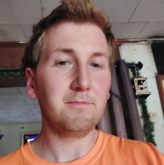 Meet your Posher, Andrew - Picture 1 of 1